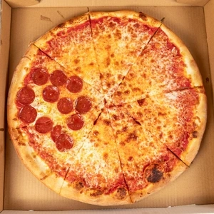 14’ Pizza